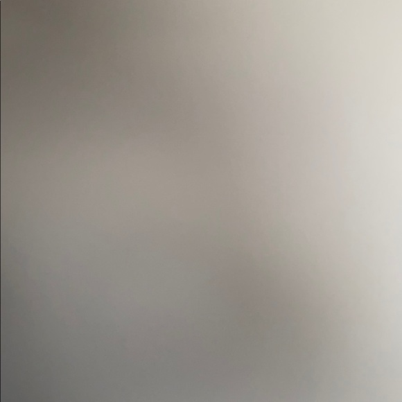 Meet your Posher, Kat - Picture 1 of 1